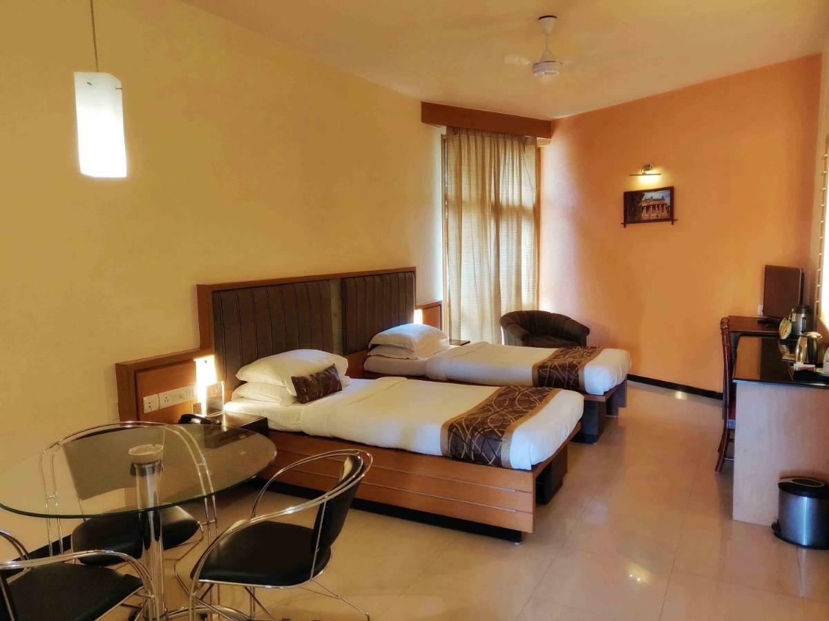 Malligi,Hampi Hosapete Exteriör bild